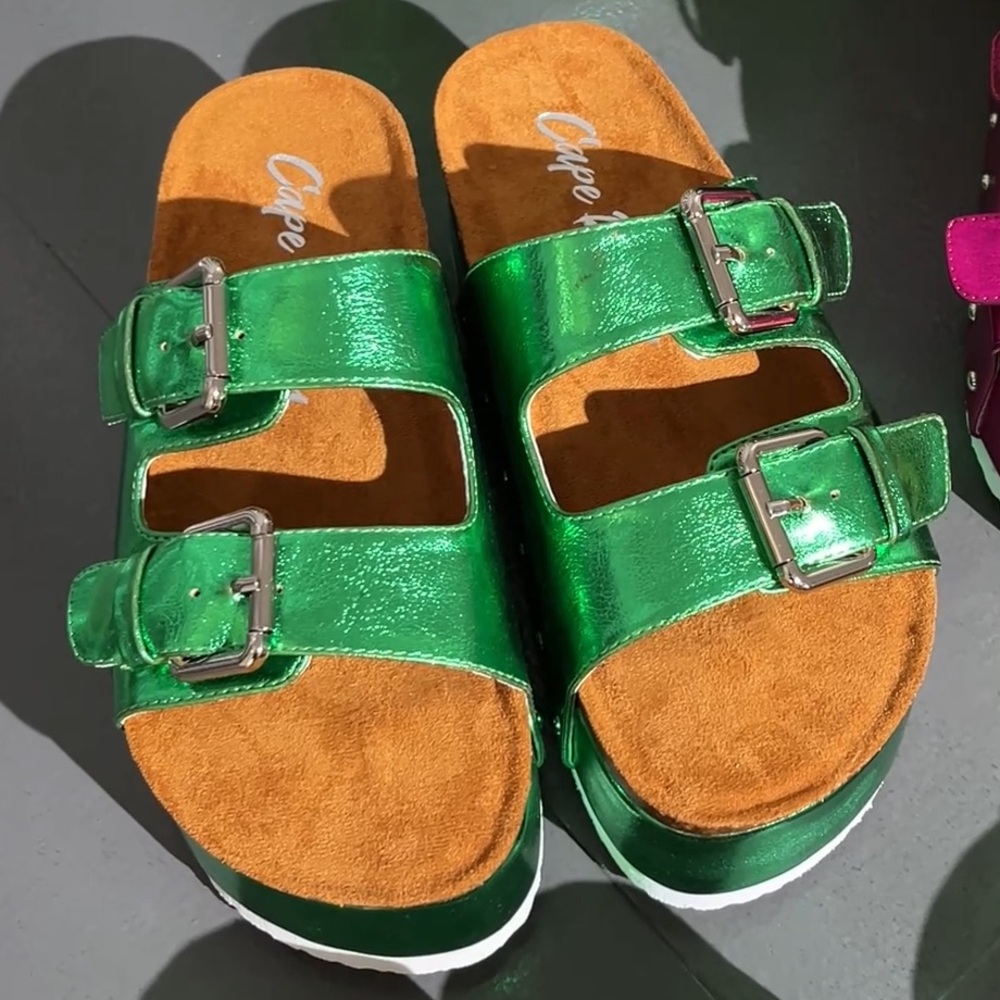 •CAPE ROBBIN• “Frannie” Double Buckle Upper Platform Sandals - Green // NIB - Picture 2 of 12